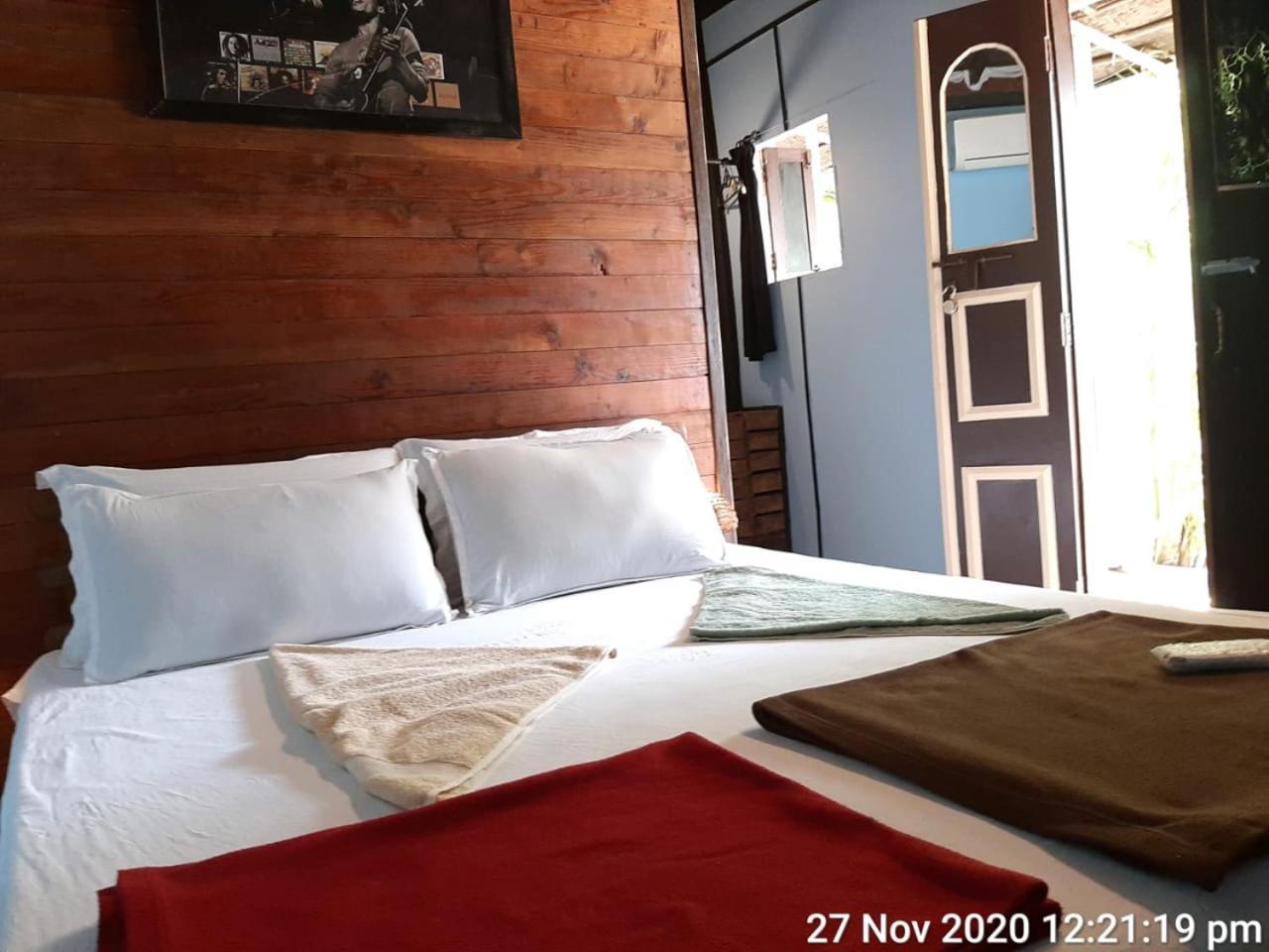 Boaty'S Beach Cottages 칼랑굿 외부 사진