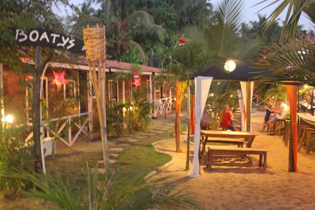 Boaty'S Beach Cottages 칼랑굿 외부 사진
