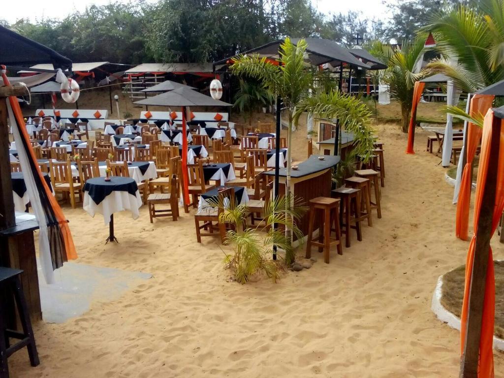 Boaty'S Beach Cottages 칼랑굿 외부 사진